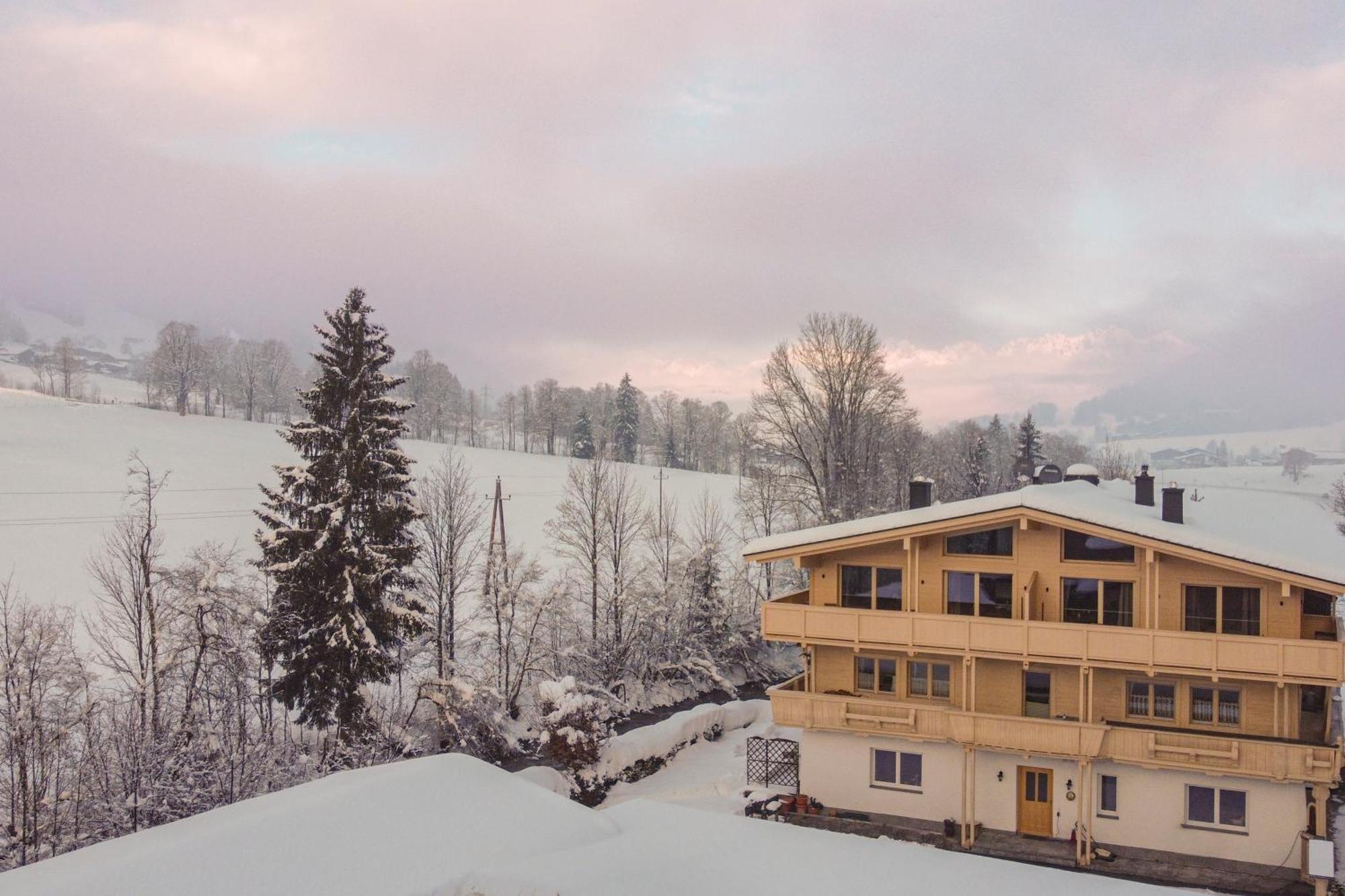 Alte Bildhauerei Lejlighed Aurach bei Kitzbühel Eksteriør billede