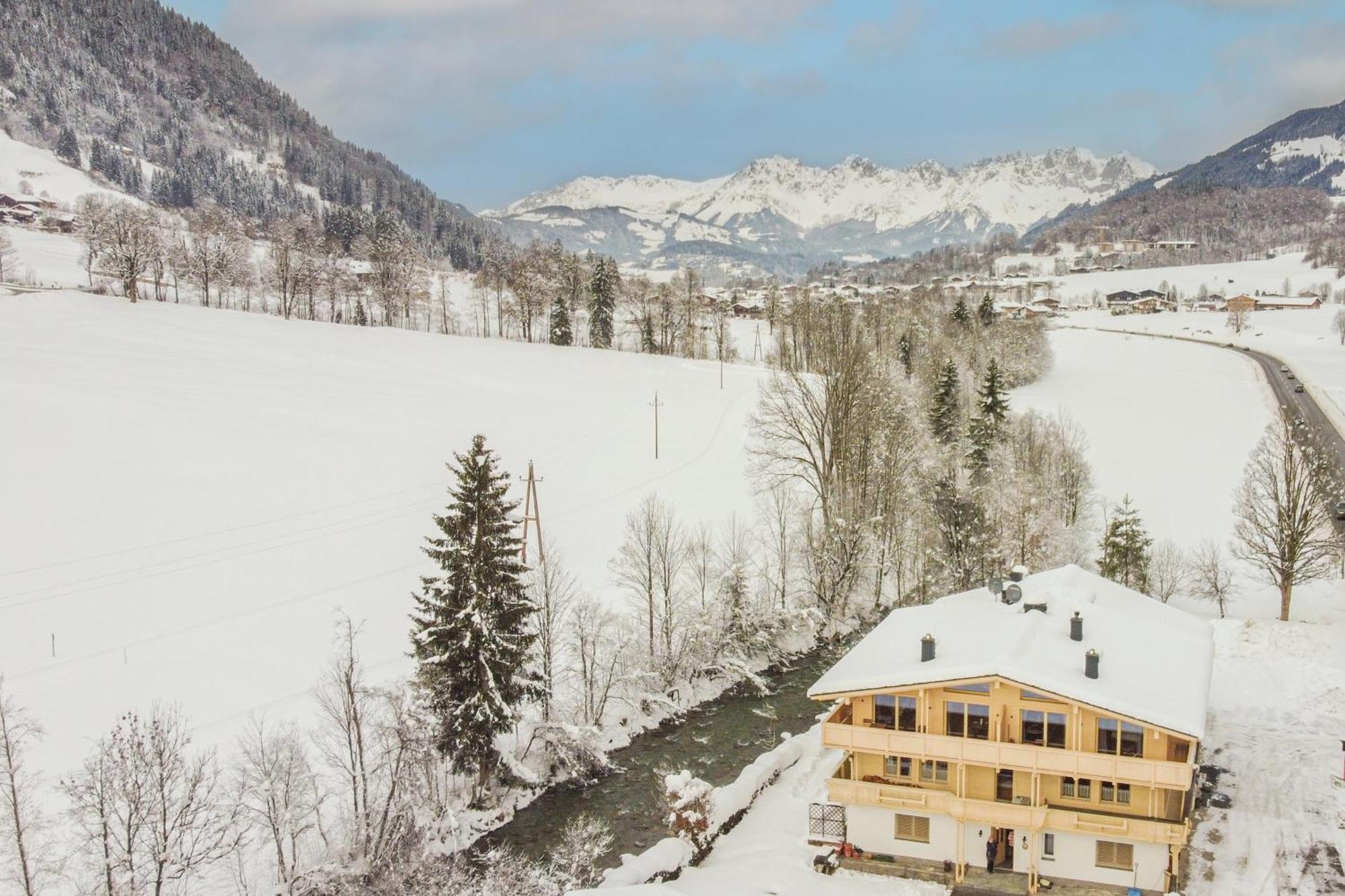 Alte Bildhauerei Lejlighed Aurach bei Kitzbühel Eksteriør billede